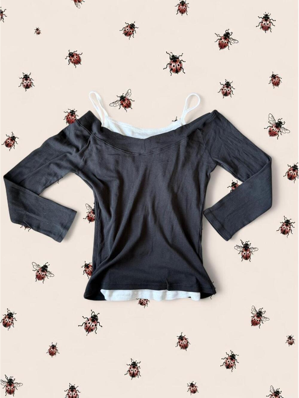 Brandy Melville black 3/4 sleeves top with white cami attached to it